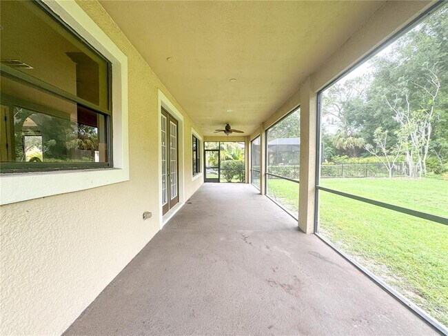 Building Photo - 20318 Chestnut Grove Dr
