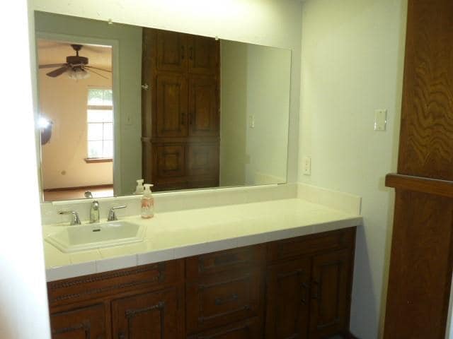 Building Photo - 852 Chateau Valee Cir