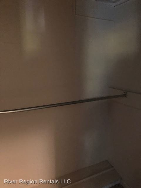 Building Photo - 3 br, 2 bath House - 3220 Little John Drive