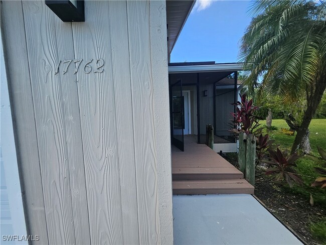 Primary Photo - 17762 Park Village Blvd