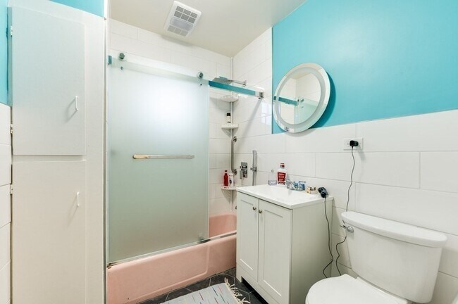 Building Photo - 21 Ericsson St