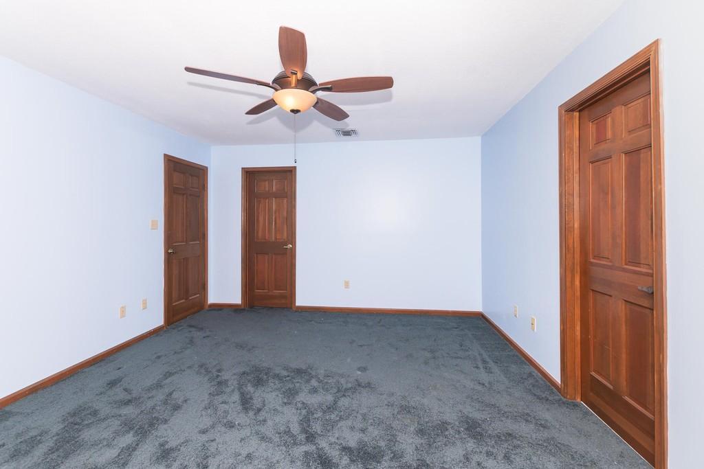 Building Photo - 3001 Conifer Dr