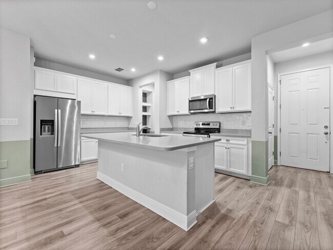 Building Photo - Stunning, 3-bedroom, 2.5-bath, townhome located in the highly desirable GATED resort community of...