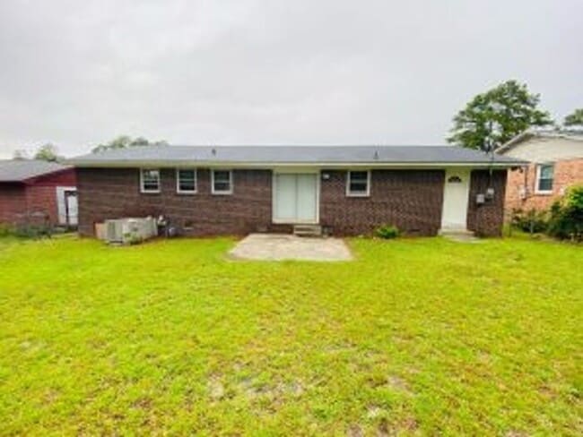 Building Photo - 3305 Ragsdale Dr
