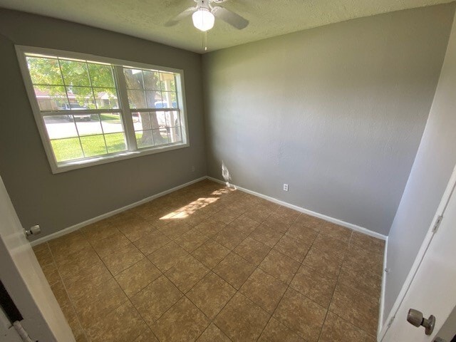 Building Photo - 2503 Marshall St