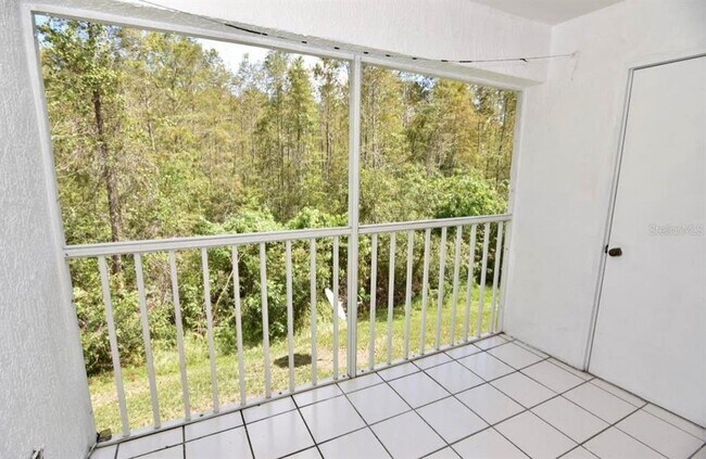 Building Photo - 13843 Timberland Dr