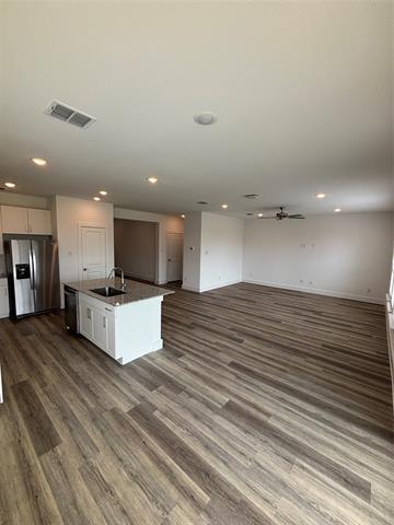 Building Photo - 2704 Boca Dr