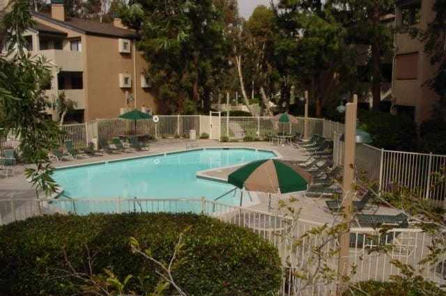 Building Photo - 2/2 Condo in Mira Mesa with Easy Freeway Access