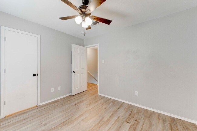 Building Photo - COMING SOON !