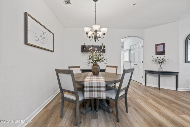 Building Photo - 785 Oakleaf Plantation Pkwy