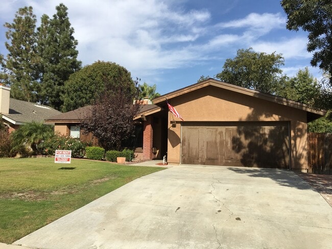 Primary Photo - House