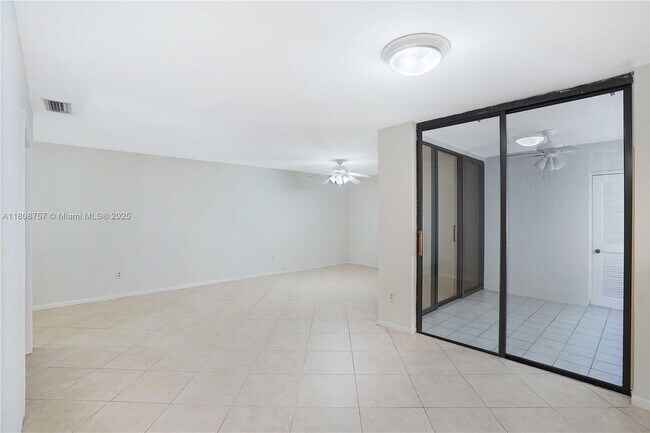 Building Photo - 3570 Magellan Cir