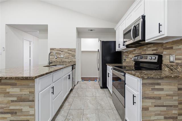 Building Photo - 3728 Flintwood Trail