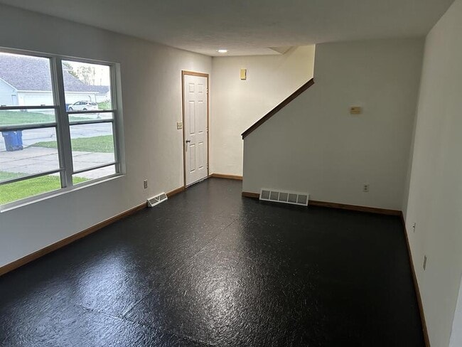 Building Photo - 517 Steno Trail