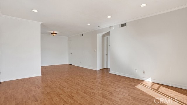 Building Photo - 35 Tarocco