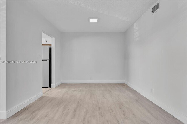 Building Photo - 2060 NW 81st Ave