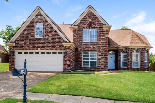 Primary Photo - 1135 Mossy Knoll Dr