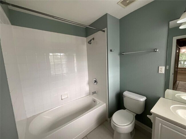 Building Photo - 5251 Maxon Terrace