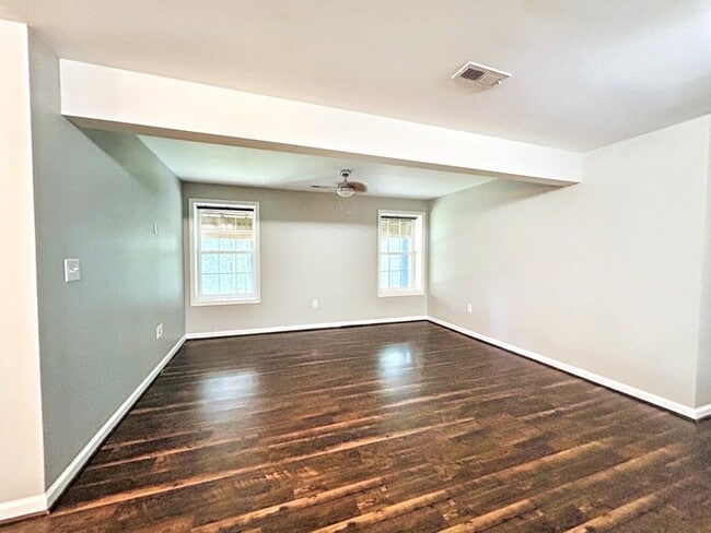 Building Photo - 1008 Black Oak Ct