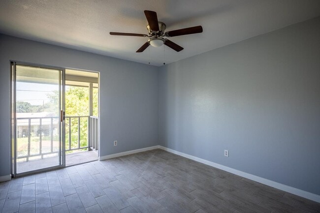 Building Photo - 107 Shannon Unit C Cir