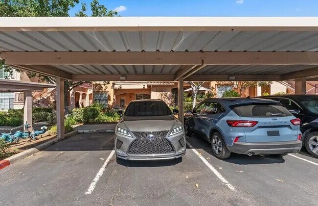 Building Photo - 18622 Caminito Cantilena