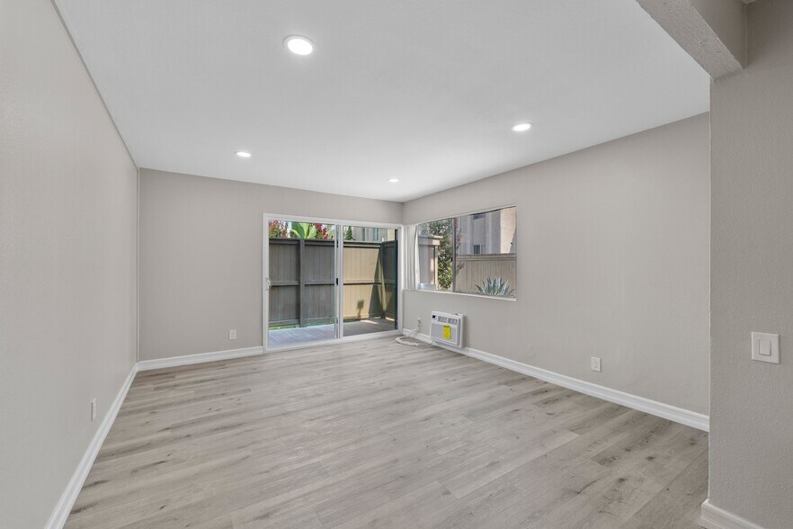 Building Photo - 212 S Kraemer Blvd