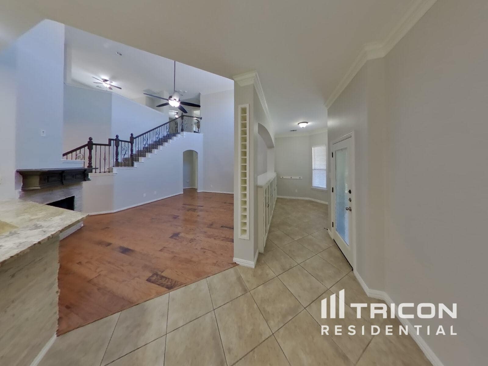 Building Photo - 2020 Hillcroft Dr