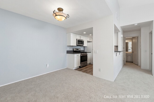 Building Photo - 9458 Twin Trails Dr