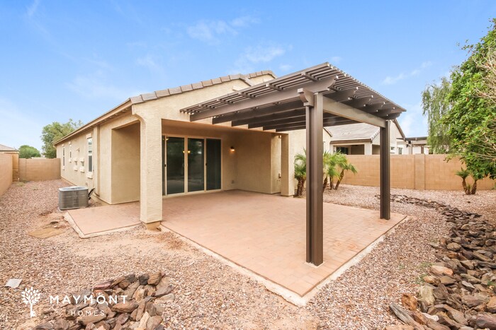 Building Photo - 41331 W Jenna Ln