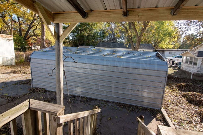 Building Photo - 3 Bedroom 2 Bath