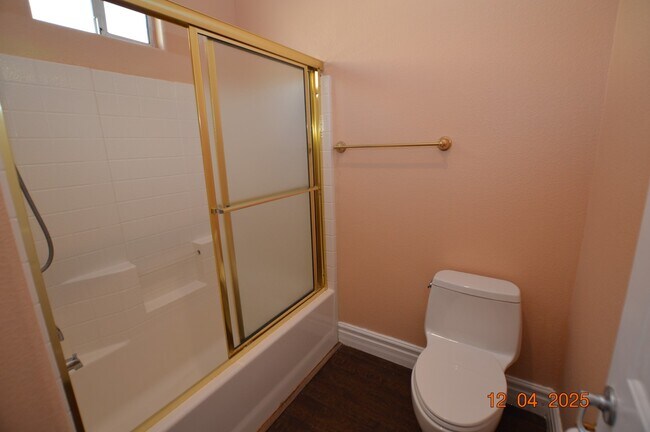 Building Photo - 638 Harvester Course Dr