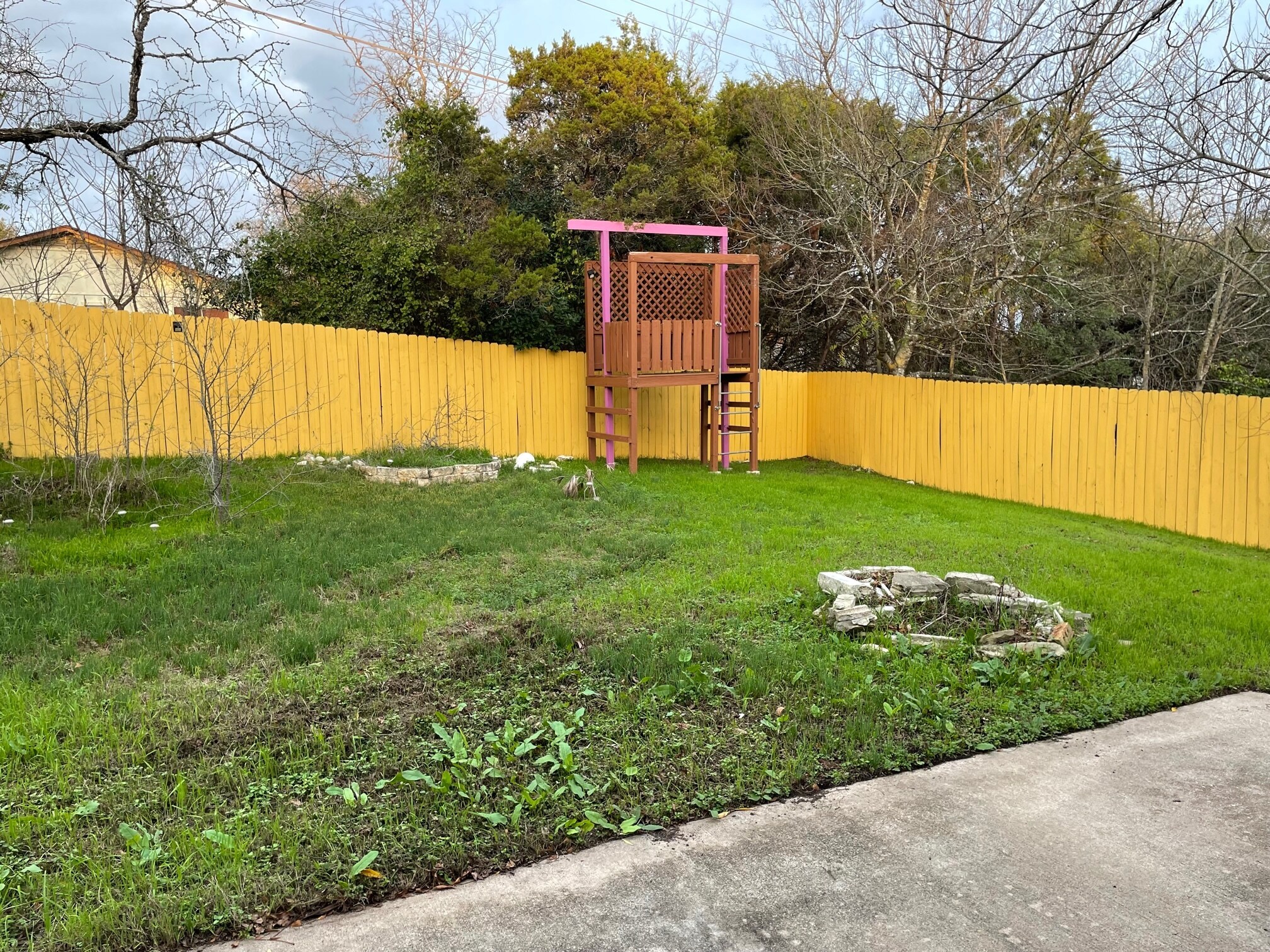fort in backyard - 8100 Red Willow Dr