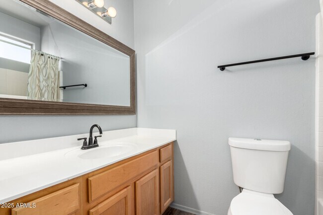 Building Photo - 9523 E Placer Dr