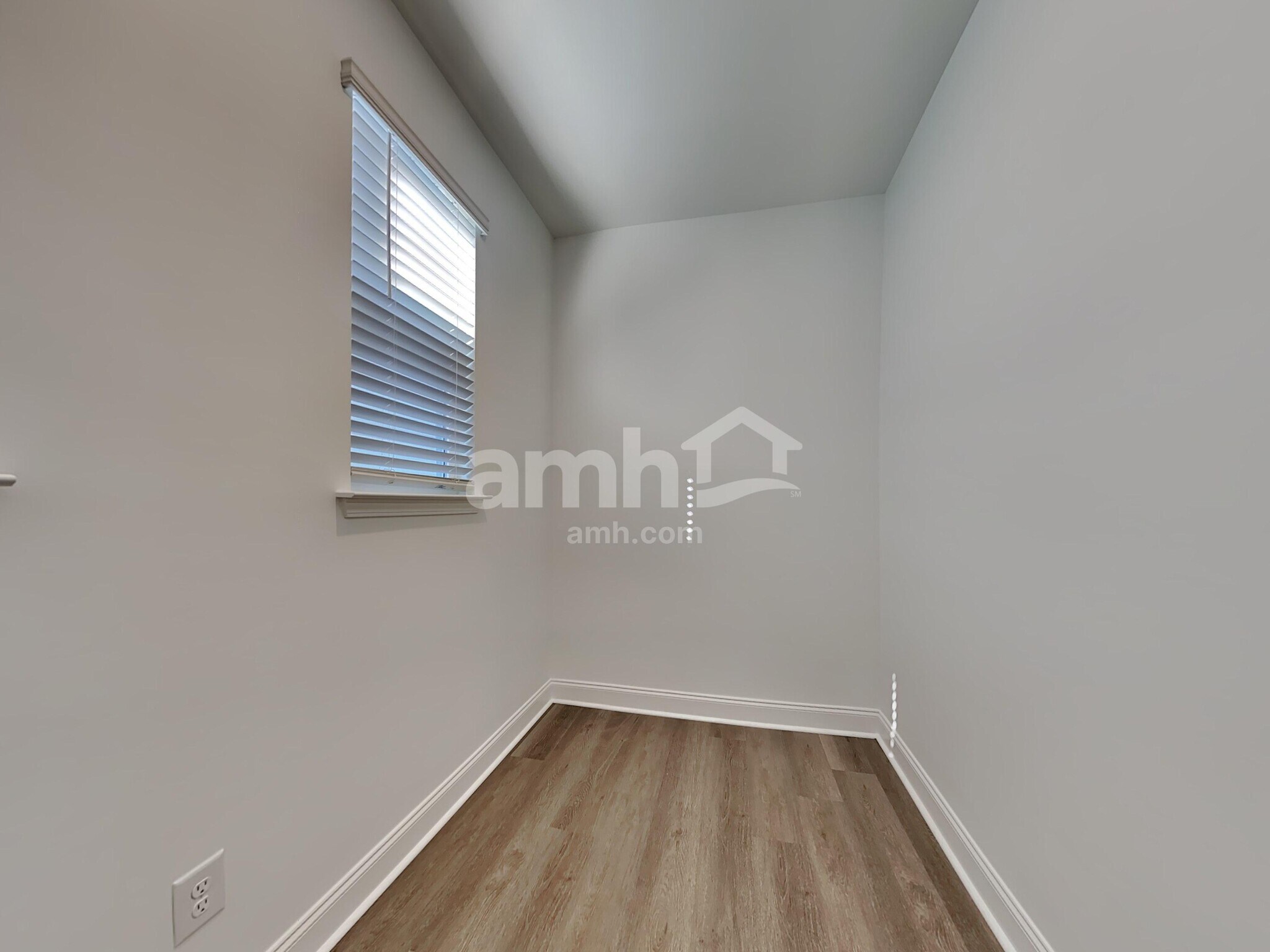 Building Photo - 168 Portside Pk Dr