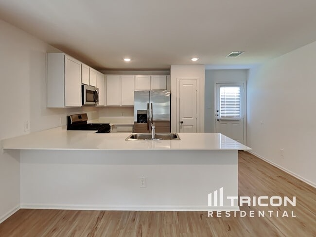 Building Photo - 3009 Twisted Myrtle Dr