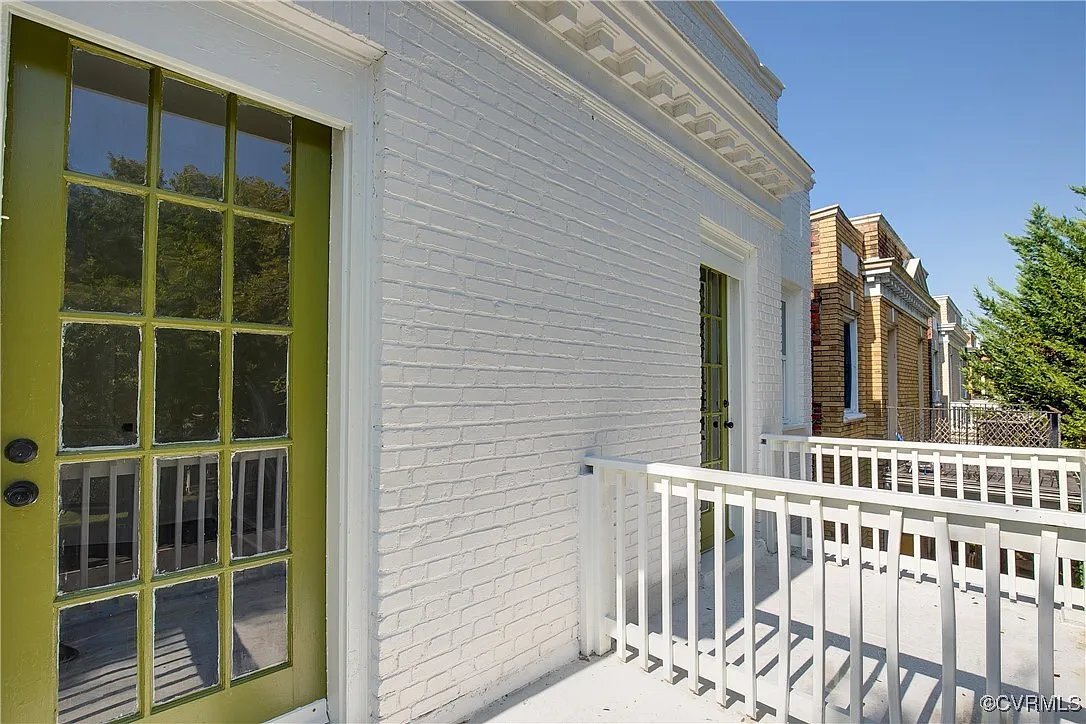 Building Photo - 3139 Ellwood Ave