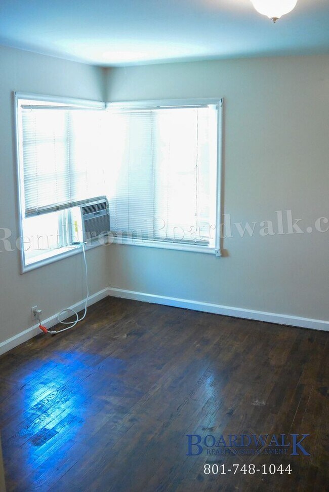 Building Photo - 1247 E 1300 S