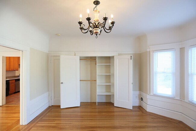 Building Photo - 1445 Cabrillo St