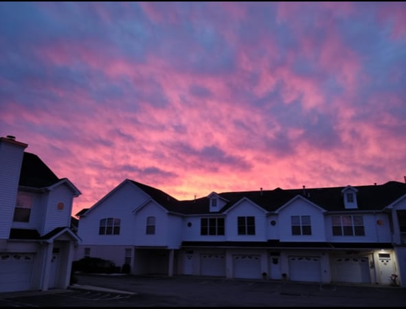 Sunset - 207 Adams Pointe Blvd