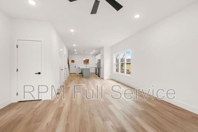 Building Photo - 1715 Heiman St