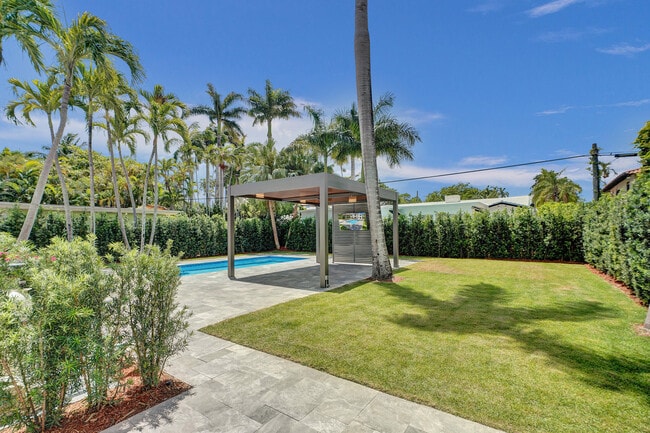 Building Photo - 5832 Alton Rd