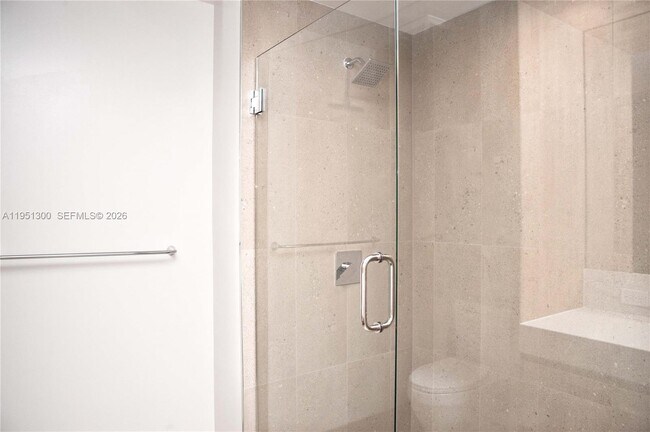 Building Photo - 11 NE 6th St