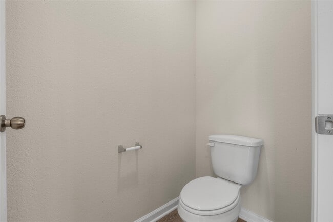 Building Photo - 10249 Badger Run Ln