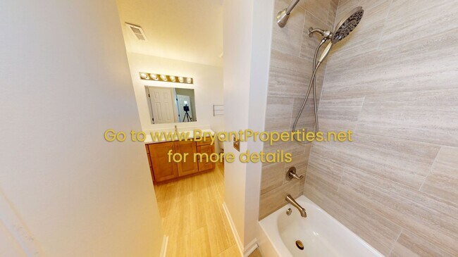 Building Photo - Donelson - Airport - Percy Preist Lake Area