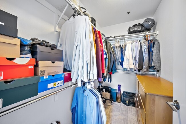 Building Photo - 1441 Central St