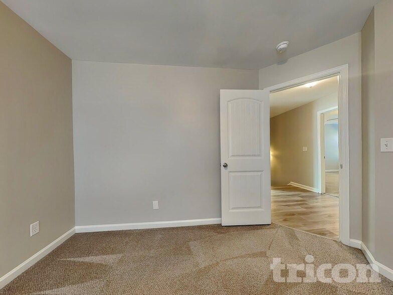 Building Photo - 38 Beaumont Crossing