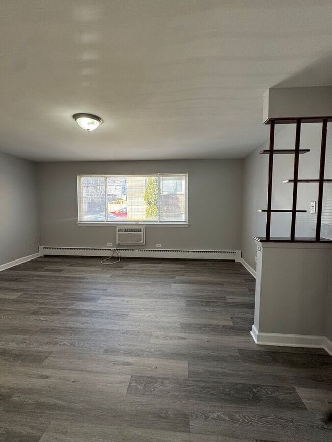 Building Photo - 2151 W 119th St