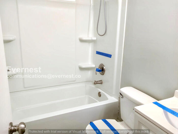 Building Photo - 931 Carrington Dr