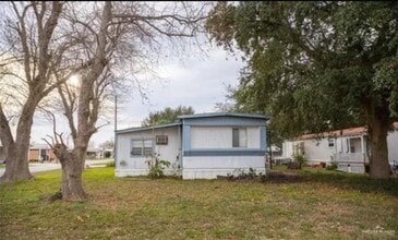 Building Photo - 13 N Palmera Dr
