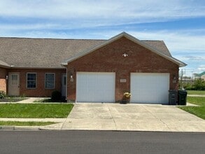 Building Photo - 1023 Laurel Tree Ct